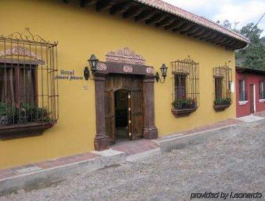 Howard Johnson Antigua Guatemala Exterior foto